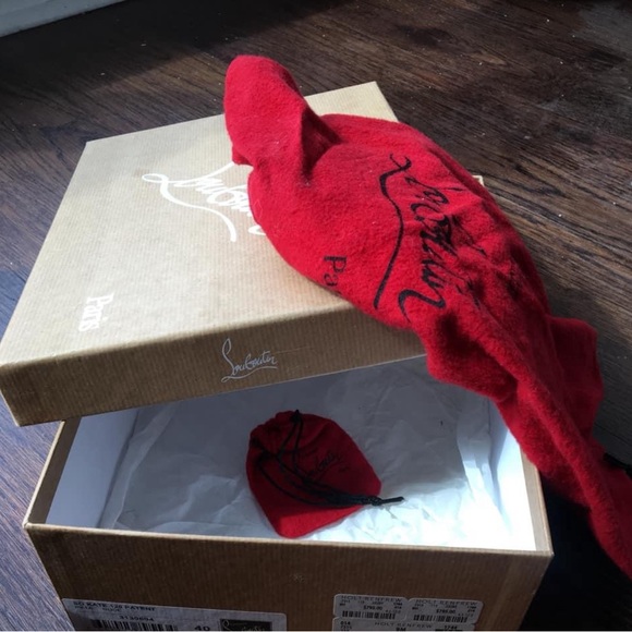 Christian Louboutin So Kate
120 mm Pumps - Patent calf leather - Blush - Women - Picture 6 of 9